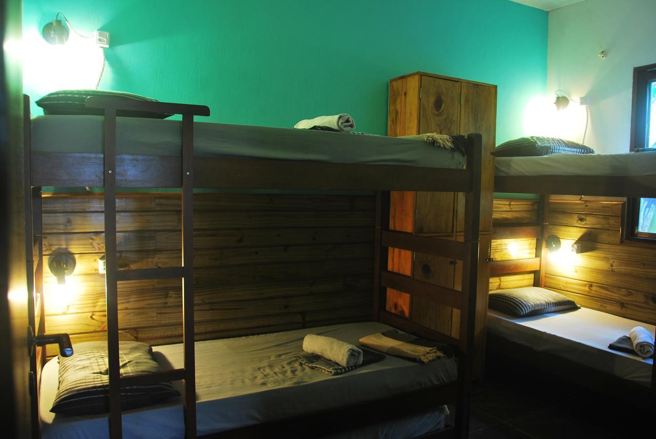 Samblumba Hostel Trindade Trindade  Luaran gambar
