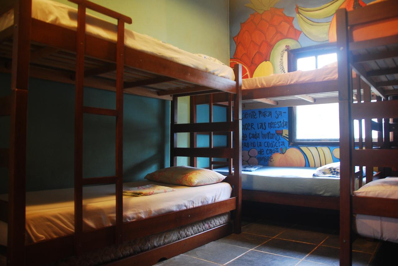 Samblumba Hostel Trindade Trindade  Luaran gambar
