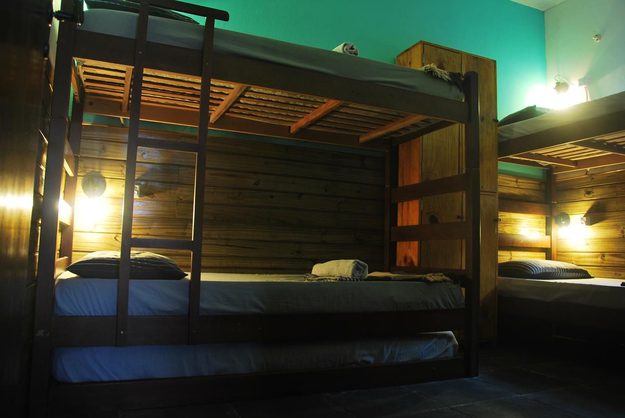 Samblumba Hostel Trindade Trindade  Luaran gambar