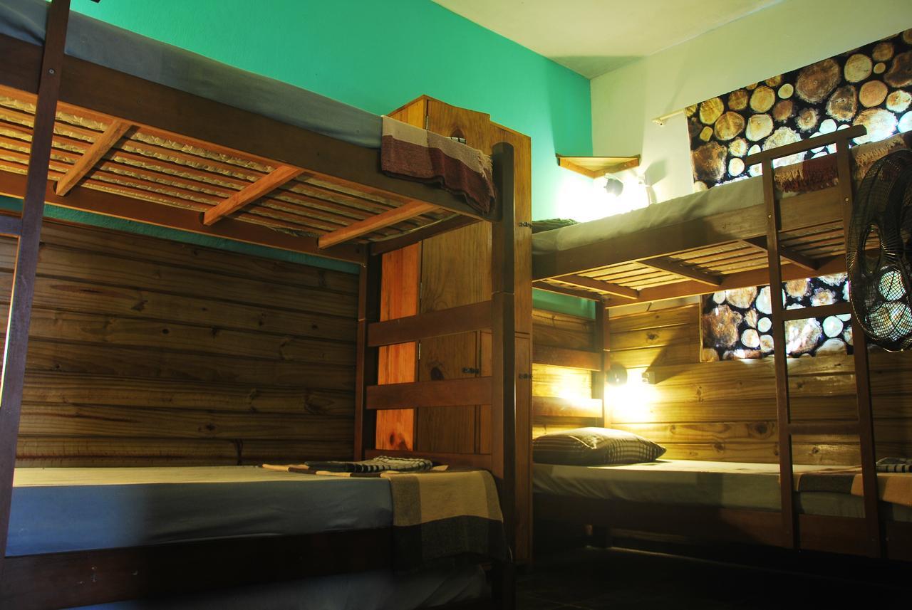 Samblumba Hostel Trindade Trindade  Luaran gambar