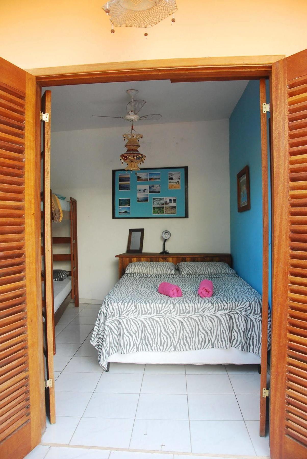 Samblumba Hostel Trindade Trindade  Luaran gambar