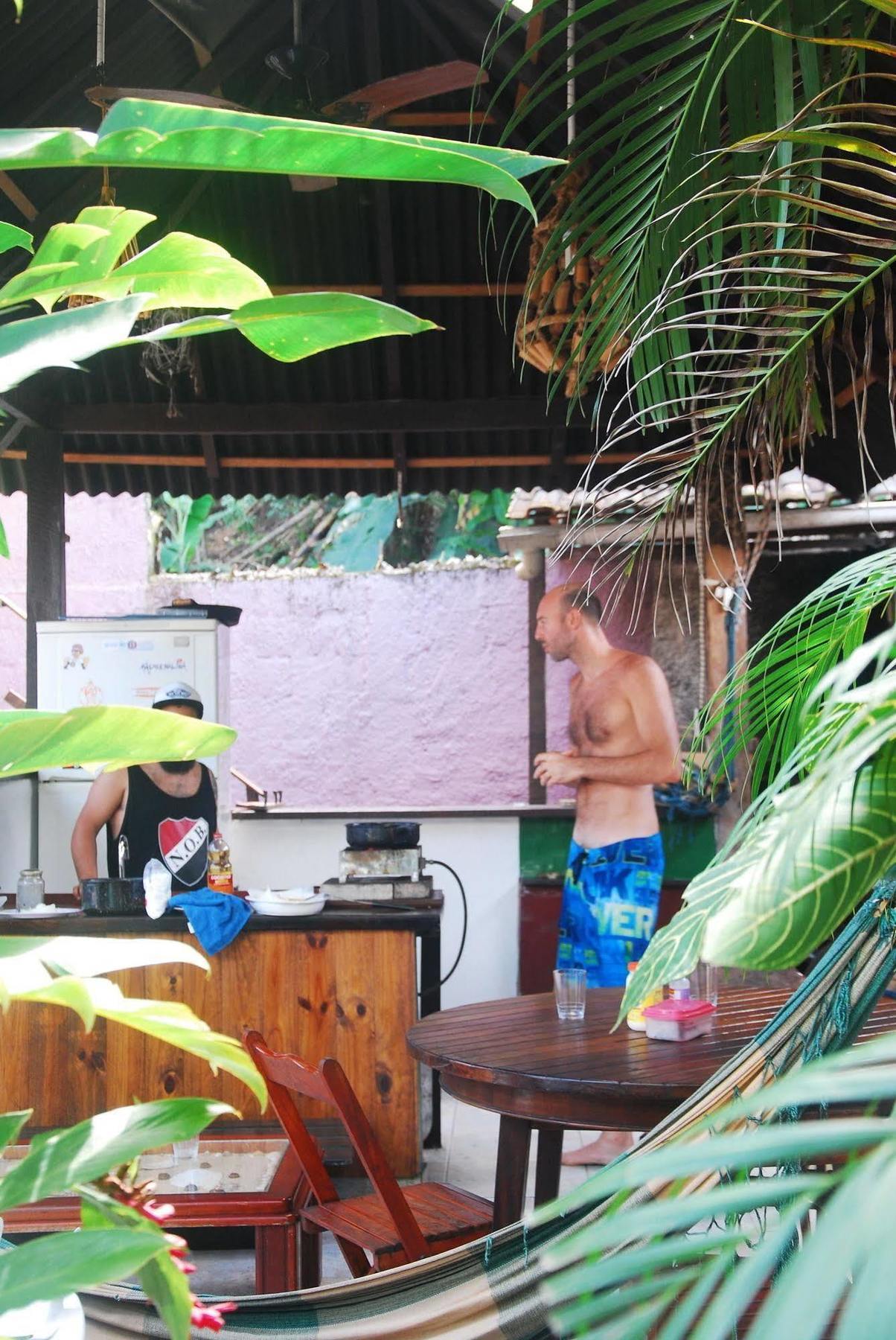 Samblumba Hostel Trindade Trindade  Luaran gambar
