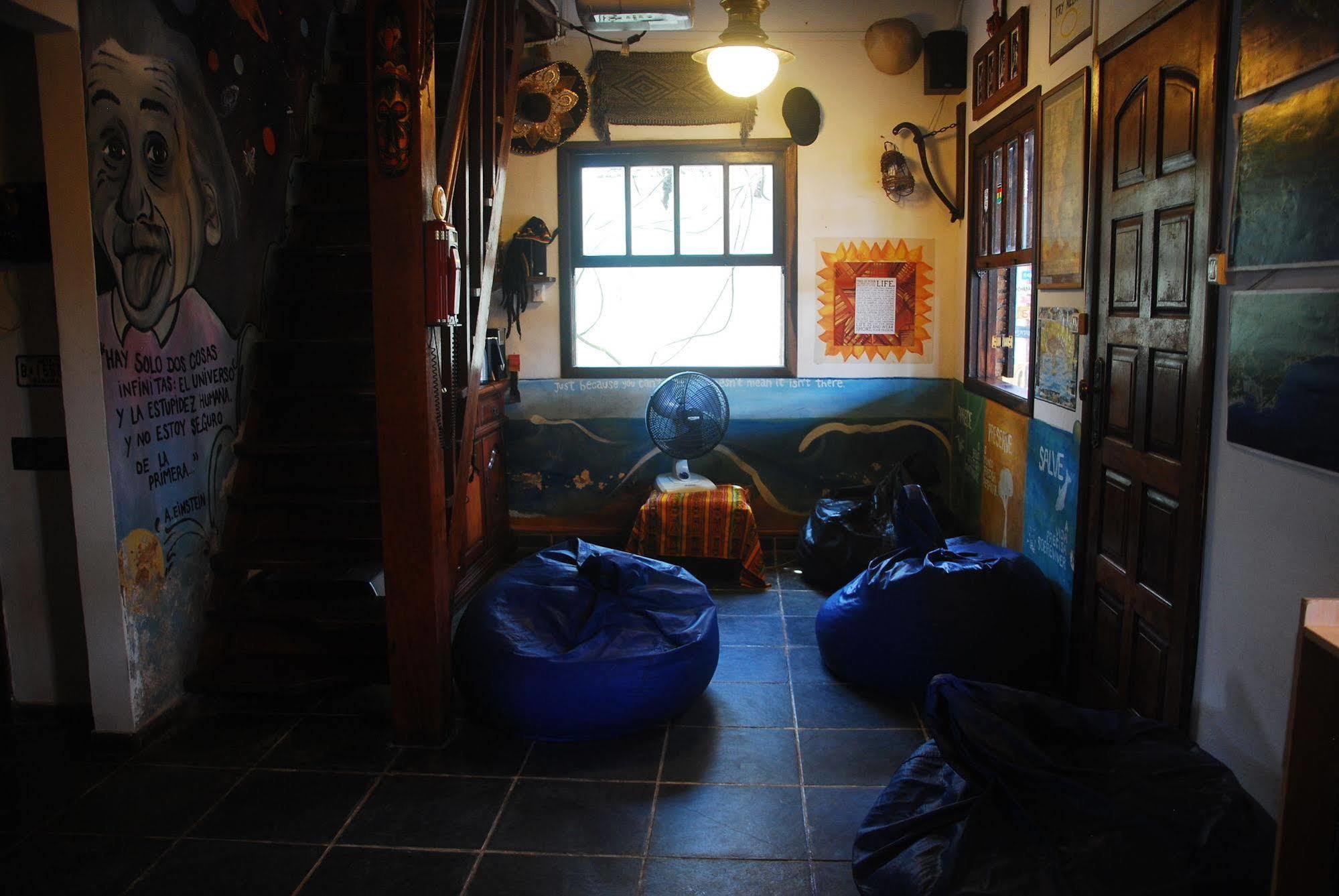 Samblumba Hostel Trindade Trindade  Luaran gambar